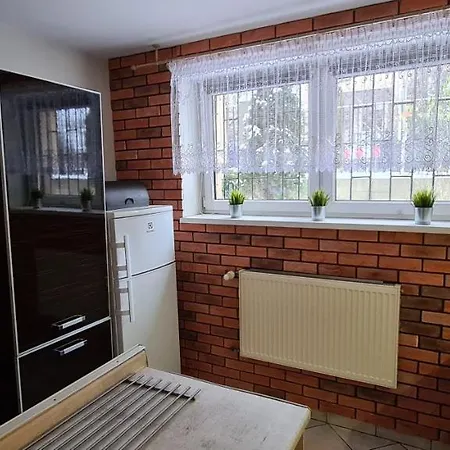 Apartament Quiet Basement *